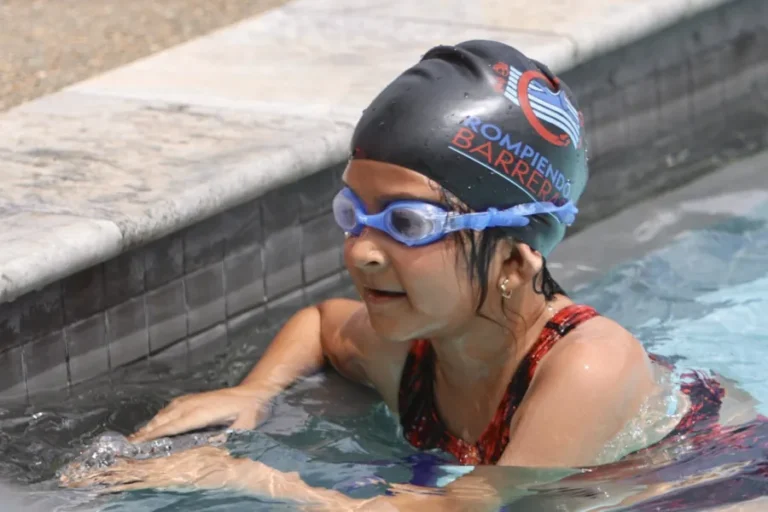 Los nadadores de Special Olympics comenzaron su travesía hacia los Juegos Nacionales