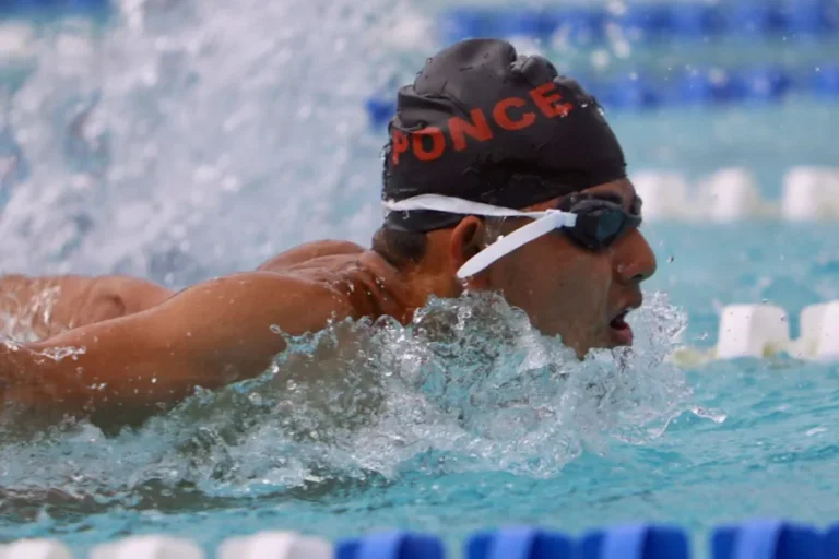 Los nadadores de Special Olympics comenzaron su travesía hacia los Juegos Nacionales