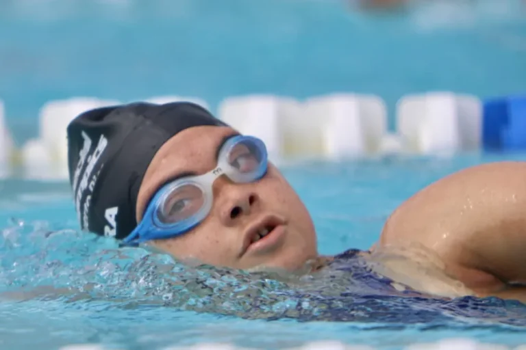 Los nadadores de Special Olympics comenzaron su travesía hacia los Juegos Nacionales