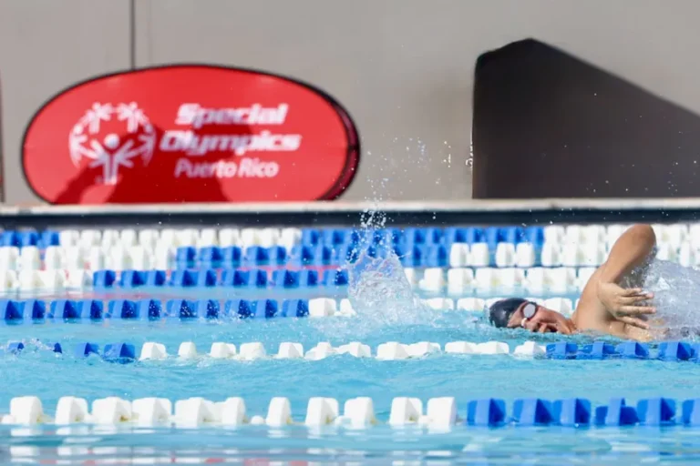 Los nadadores de Special Olympics comenzaron su travesía hacia los Juegos Nacionales