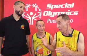 Damián Pérez y los gemelos Manuel y Juan Rodríguez, atletas adultos mayores