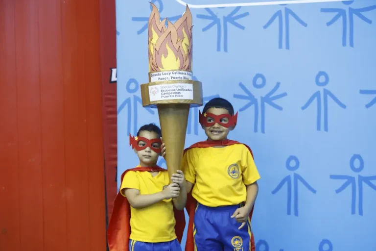 Superhéroes se adueñan del Pachín Vicéns