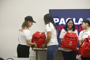 Entrega de uniformes - Copa Mundial Baloncesto 3x3